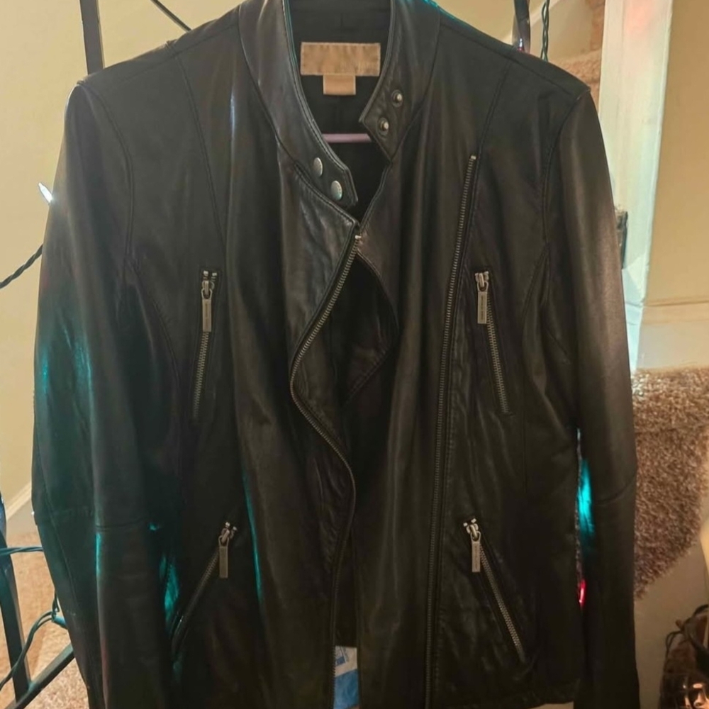 Michael Kors Black Leather Motorcycle Jacket (Women's Medium)